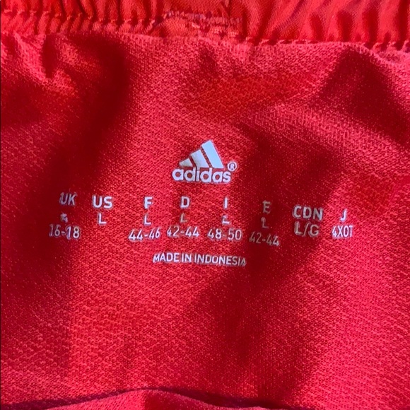 Adidas shorts - Picture 2 of 2